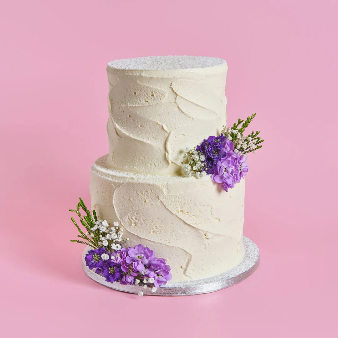 Classic Tiered Wedding Cake - Image 5