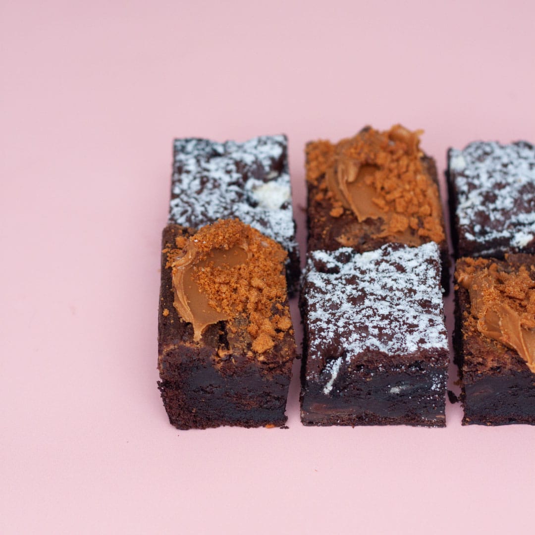 Alternative view of UK Vegan Box