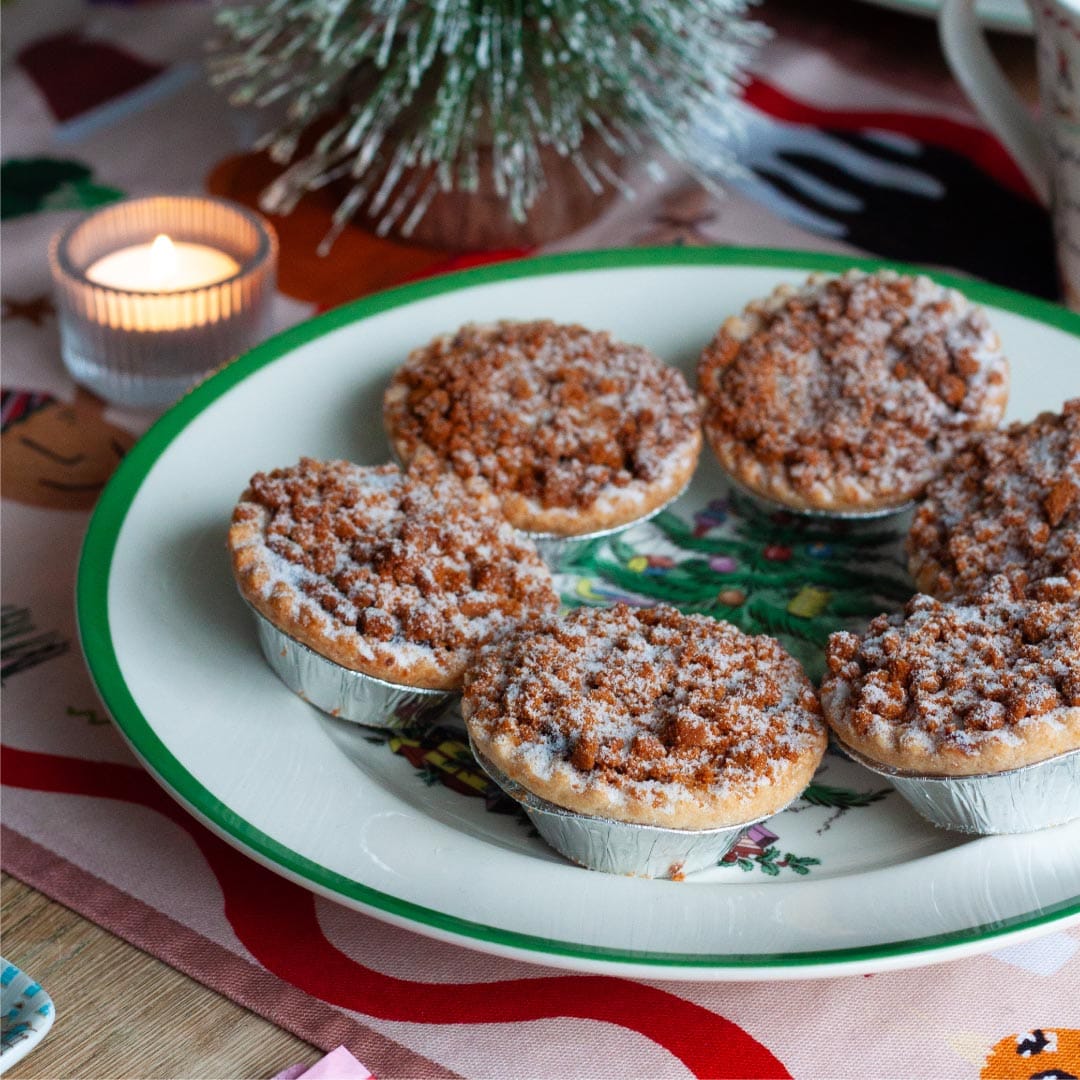 Alternative view of Biscoff Mince Pies Box