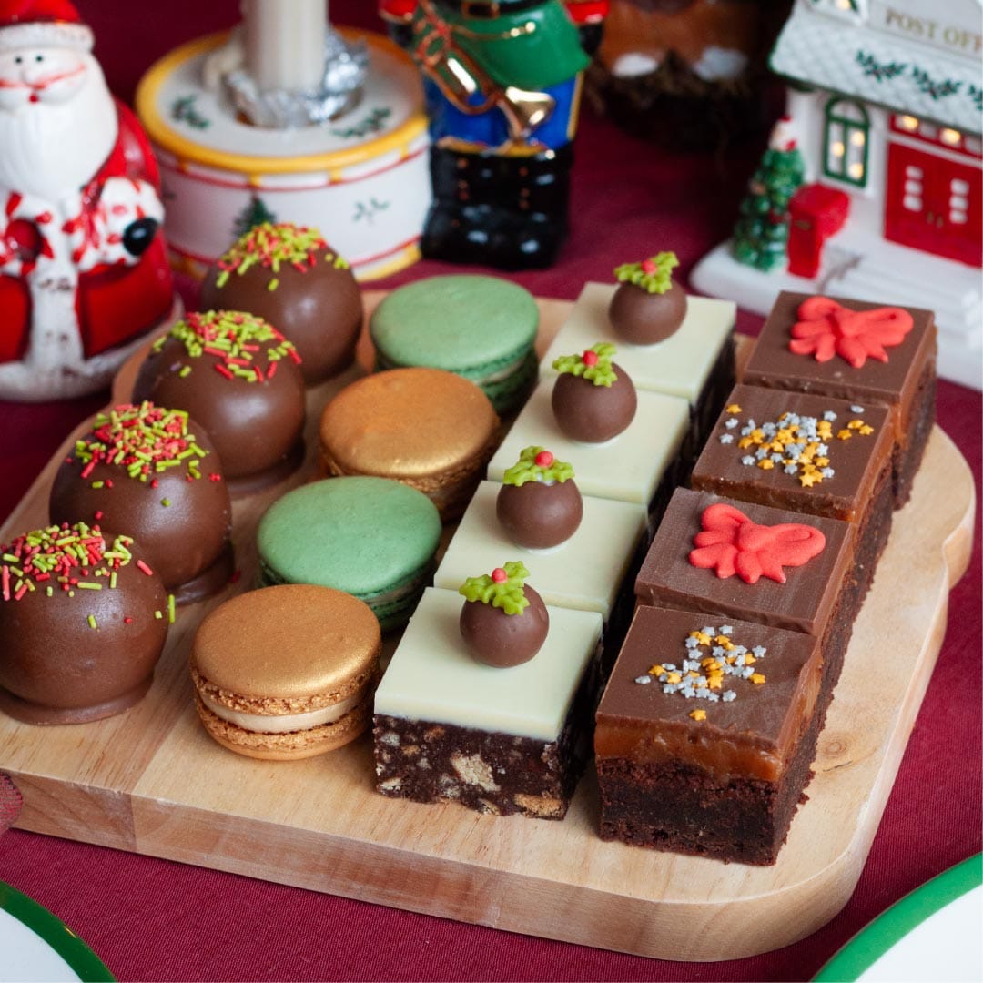Alternative view of Christmas Mini Sharing Box
