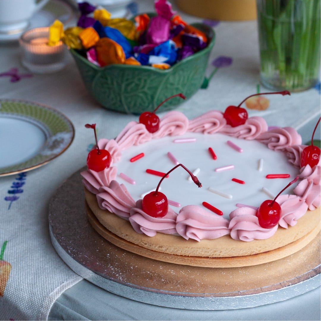 Alternative view of Mother's Day Giant Empire Biscuit
