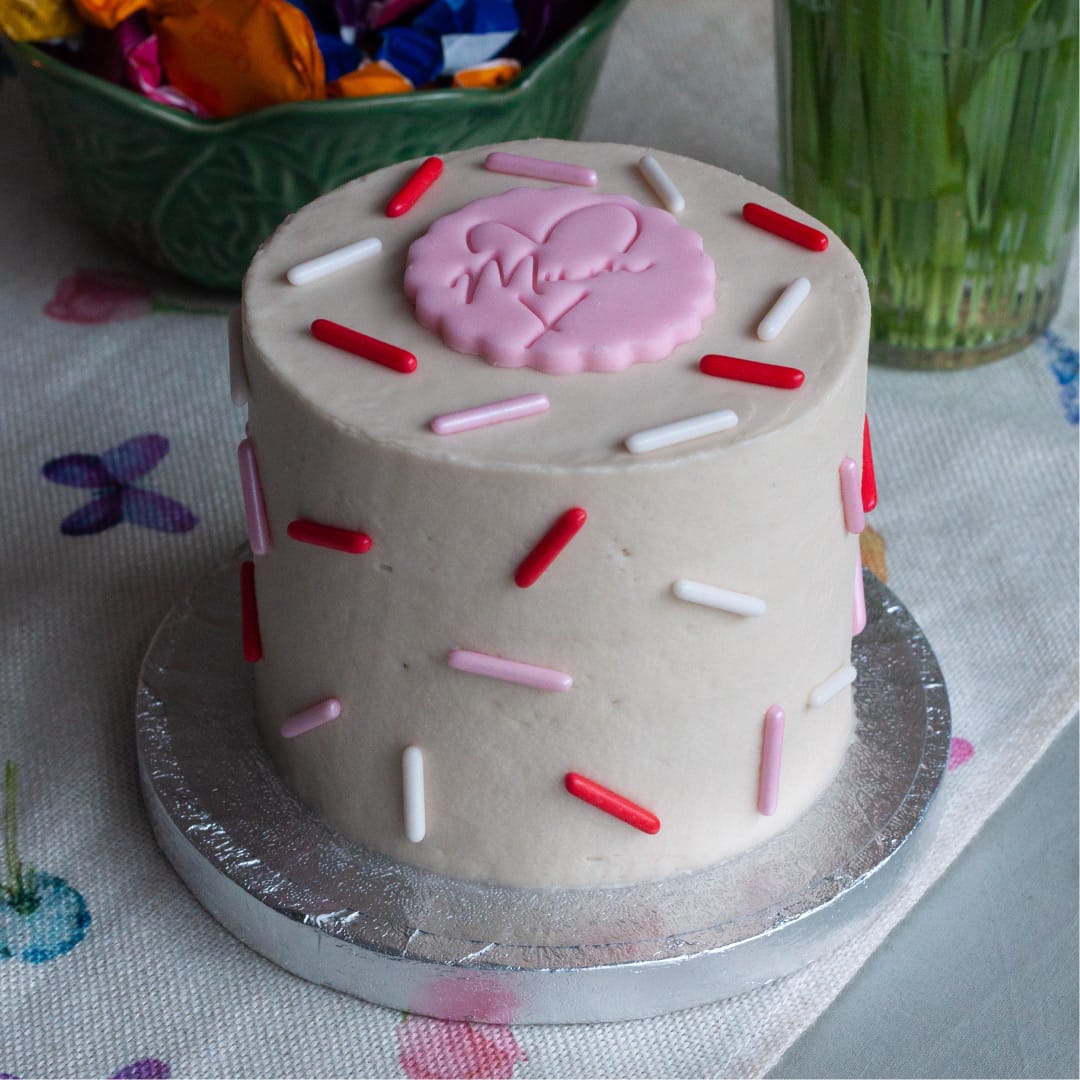 Alternative view of Mother's Day Vanilla Bento Cake