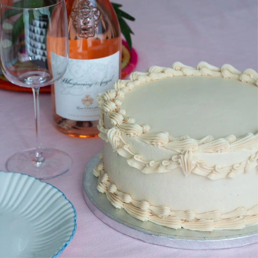Round Vintage Cake