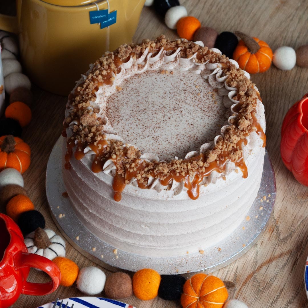 Apple and Cinnamon Cake