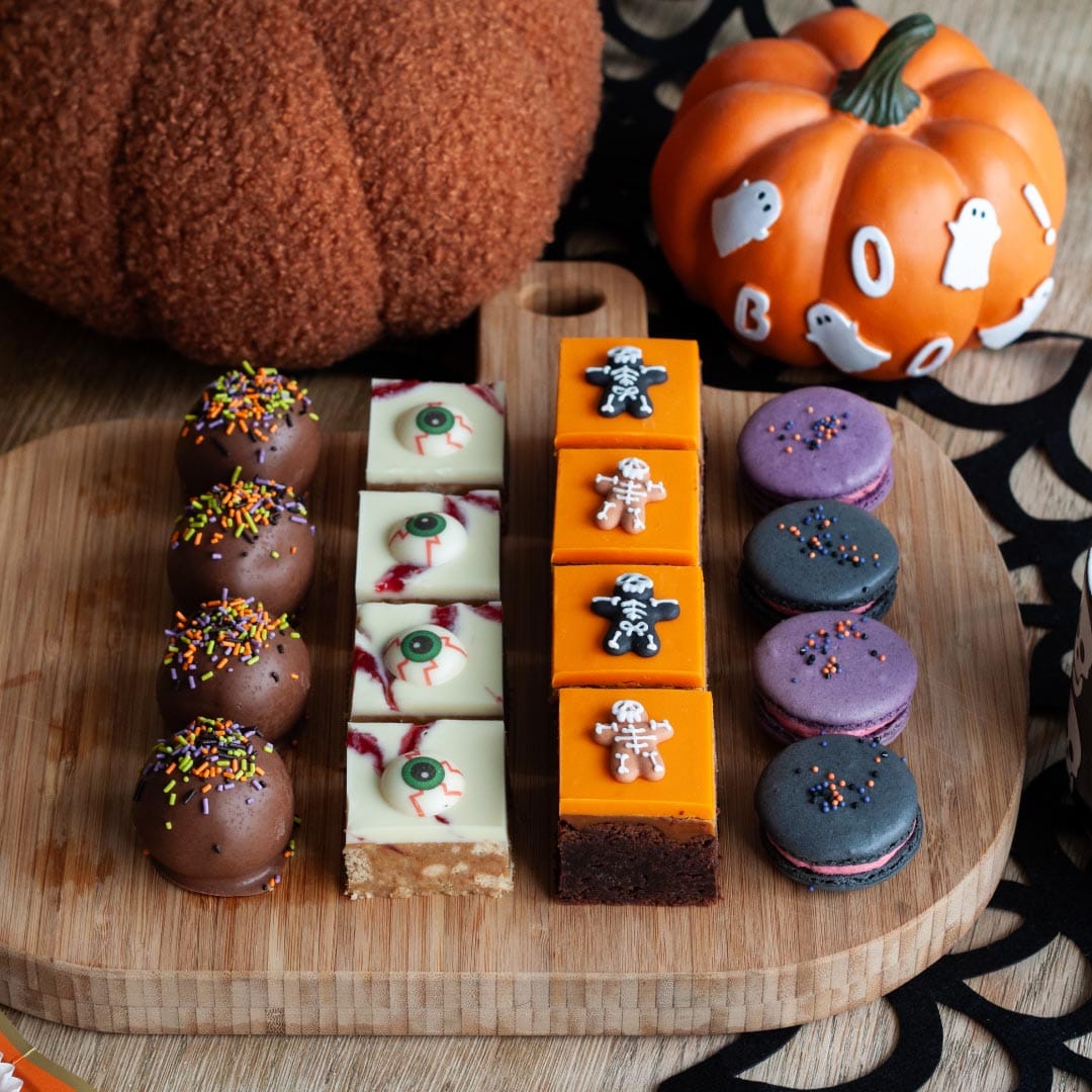 Alternative view of Trick or Treat Mini Sharing Box