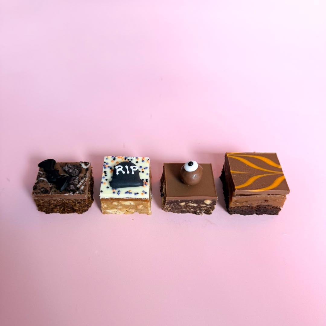 Alternative view of Trick or Treat Mini Sharing Box