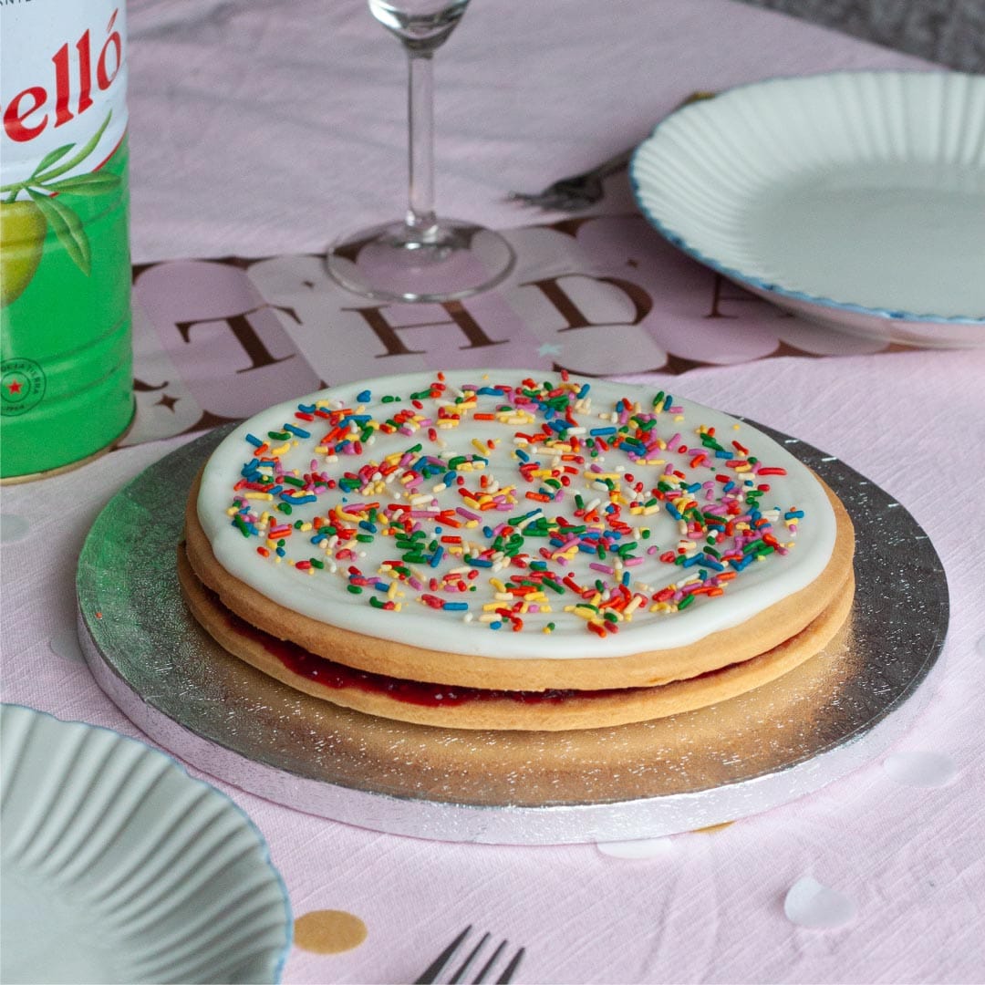 Giant Empire Biscuit - Image 3