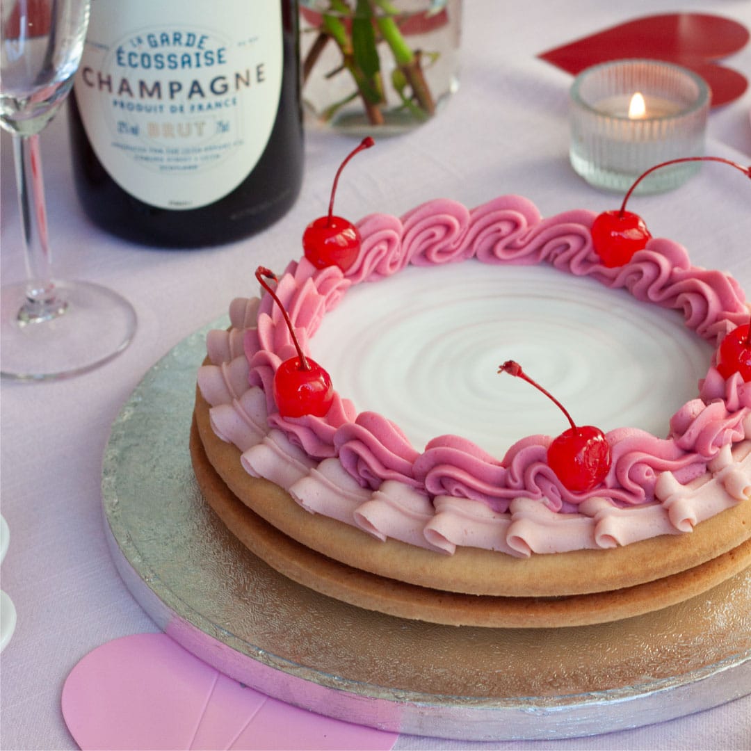 Valentine's Giant Empire Biscuit