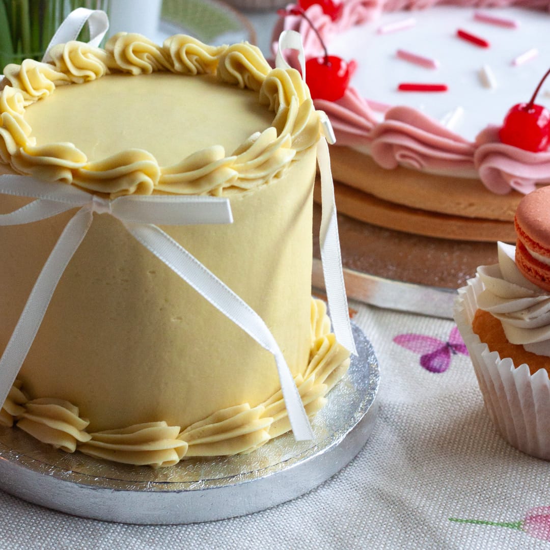 Alternative view of Mother's Day Lemon Bento Cake
