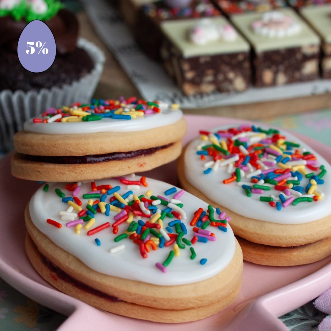 Alternative view of Easter Egg Empire Biscuits