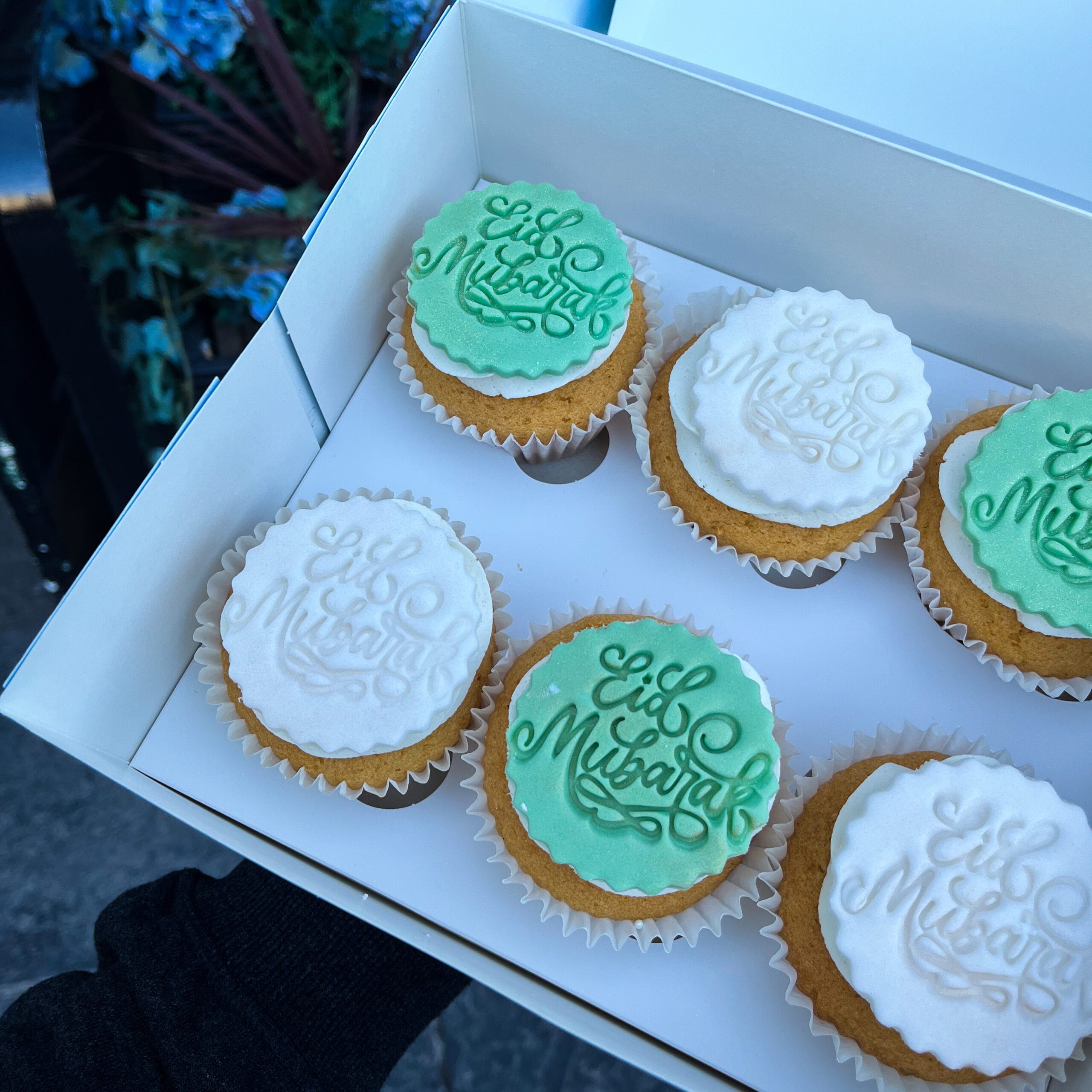 Eid Mubarak Cupcake Box