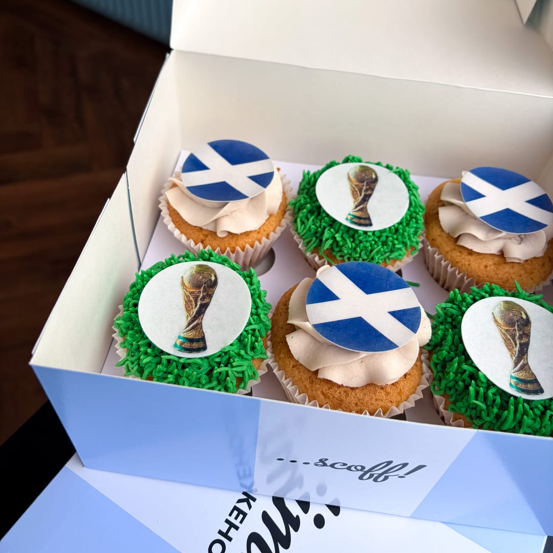 Alternative view of World Cup Football Cupcake Box
