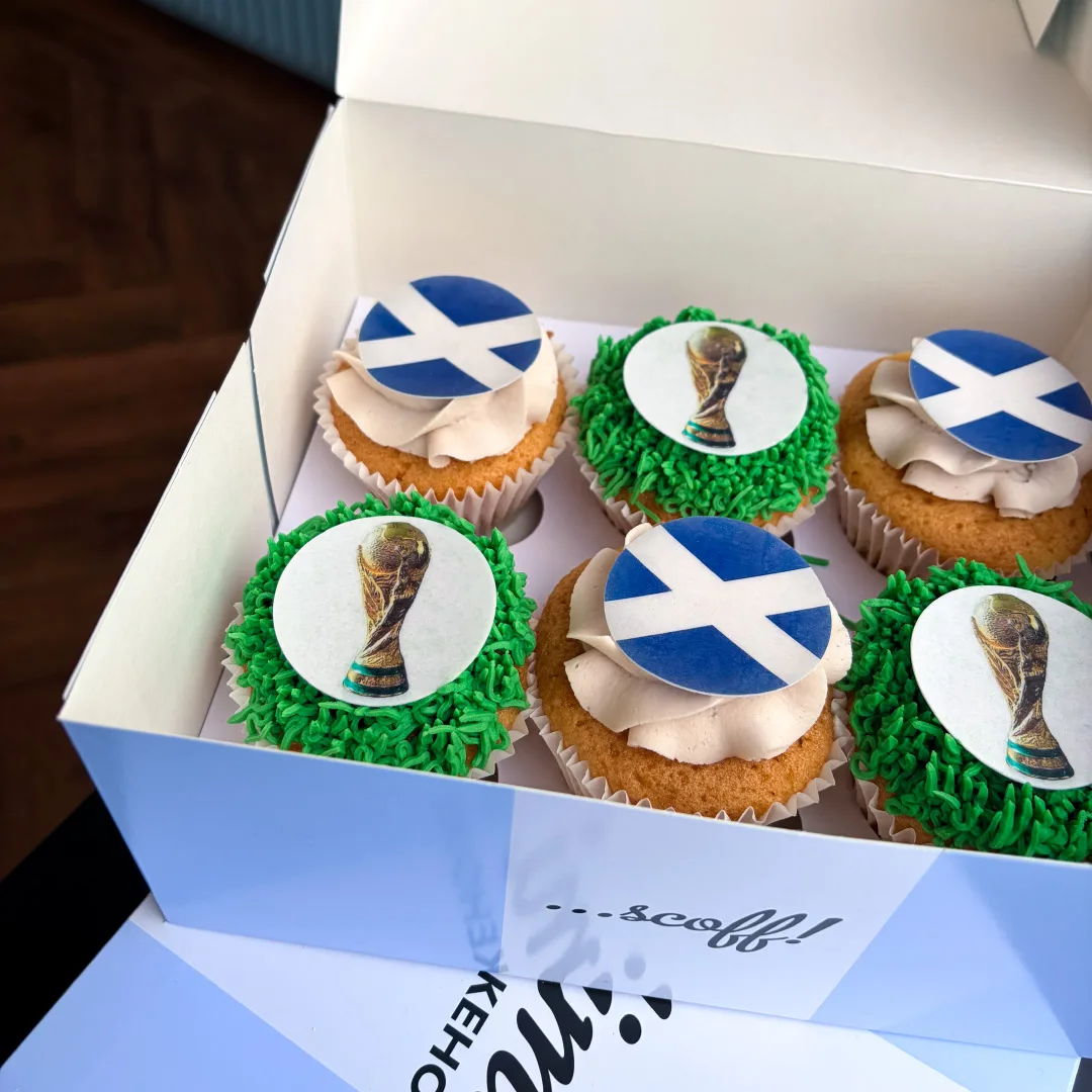 Alternative view of World Cup Football Cupcake Box